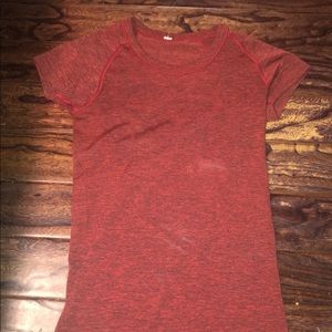 Lululemon swiftly tech shirt
